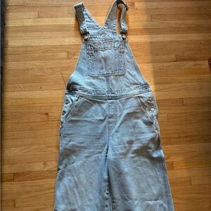 Women’s Old Navy Wide Leg Overall bibs size 8 tall